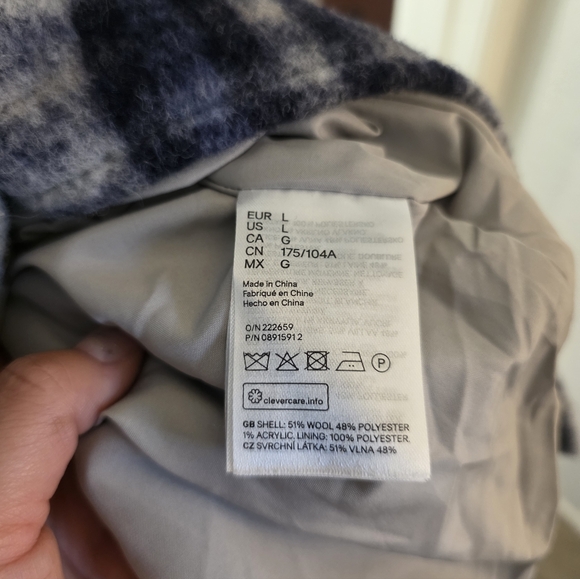 H&M Plaid Shacket Bloggers Favorite! - Picture 7 of 8